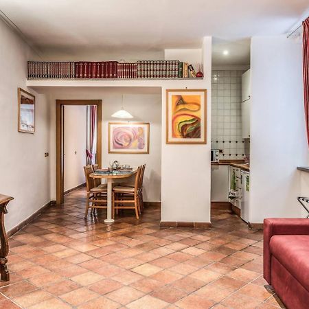Cozy Flat In Trevi Fountain Apartment Roma Ngoại thất bức ảnh