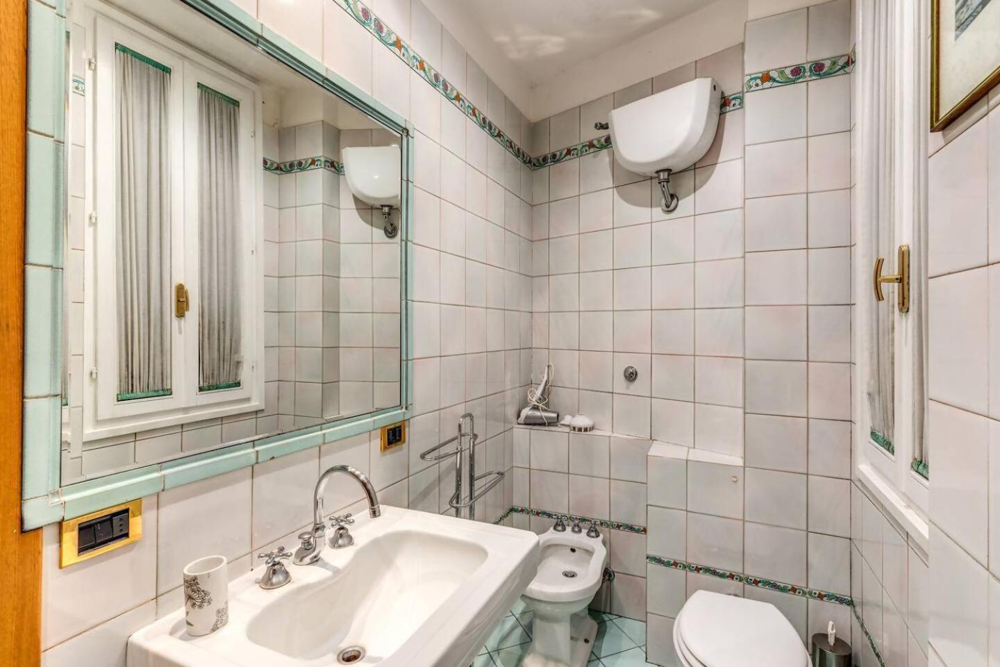 Cozy Flat In Trevi Fountain Apartment Roma Ngoại thất bức ảnh