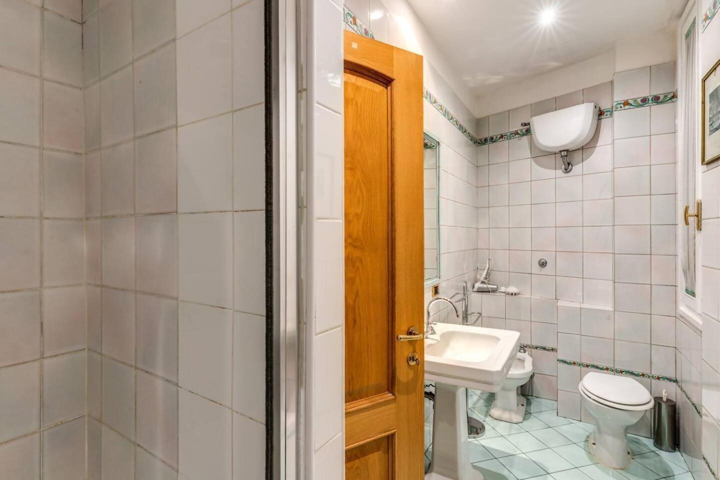 Cozy Flat In Trevi Fountain Apartment Roma Ngoại thất bức ảnh