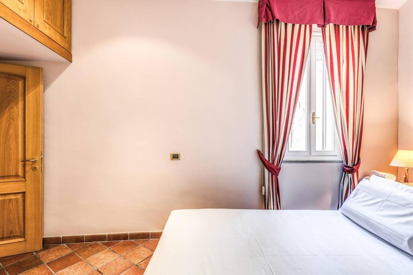 Cozy Flat In Trevi Fountain Apartment Roma Ngoại thất bức ảnh