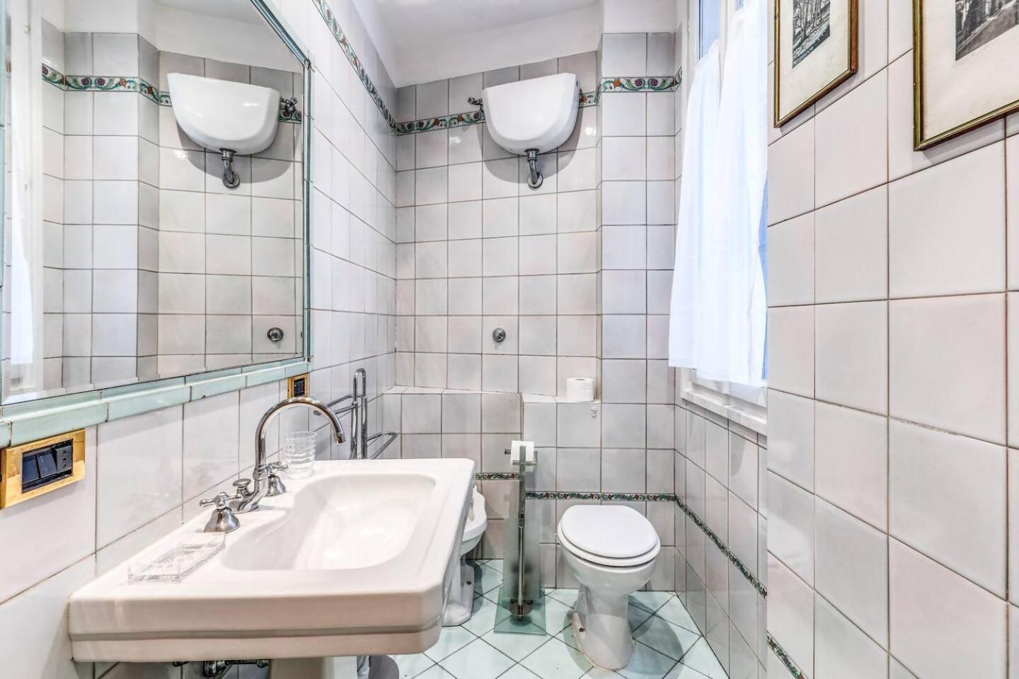 Cozy Flat In Trevi Fountain Apartment Roma Ngoại thất bức ảnh